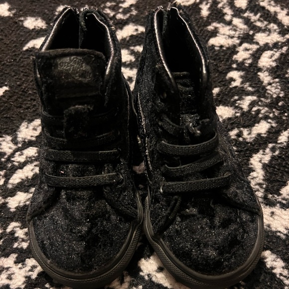 Baby vans velvet size 5 black - Picture 1 of 7